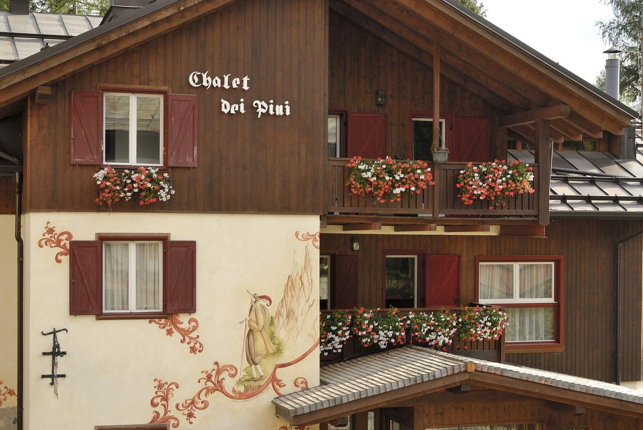 Aparthotel Chalet dei Pini Madonna Exterior foto